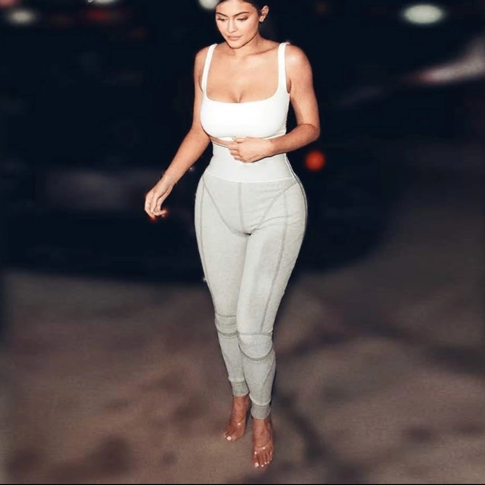 Restock Coming soon🆕Kylie bottoms